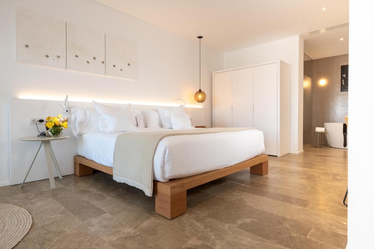Agroturismo Safragell Ibiza Suites & Spa サン・リョレンツ・デ・バラフィア エクステリア 写真